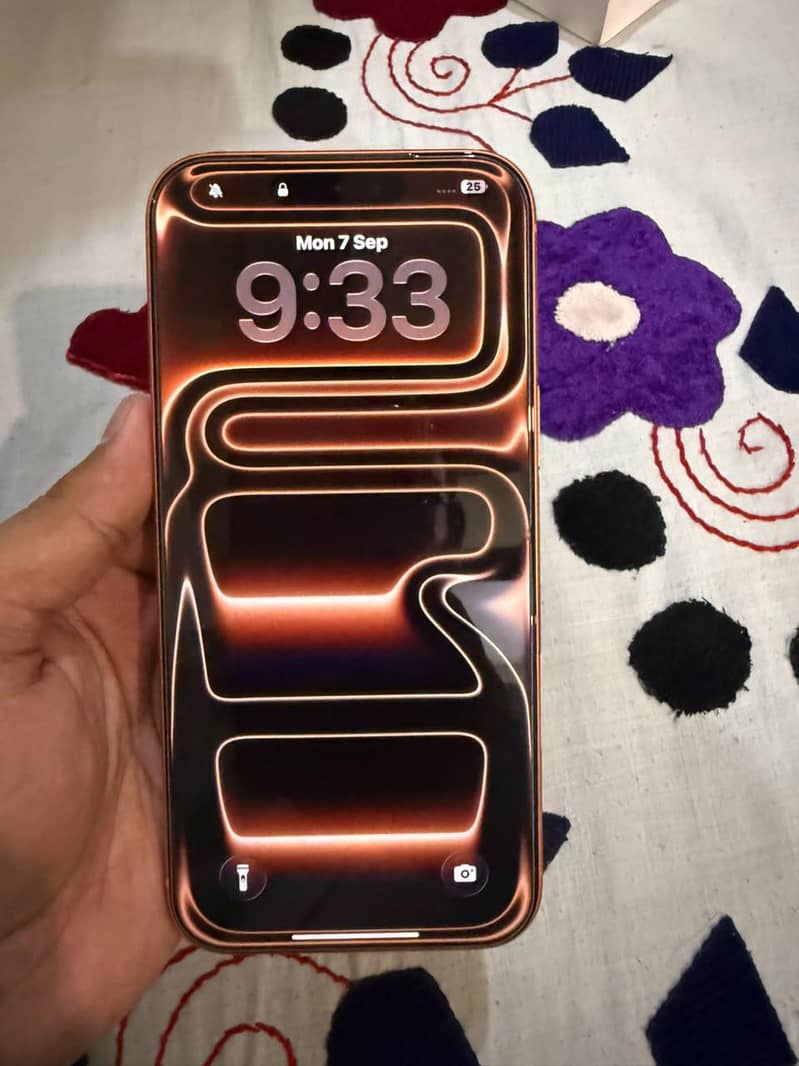 Apple iPhone 17 Pro Max 9