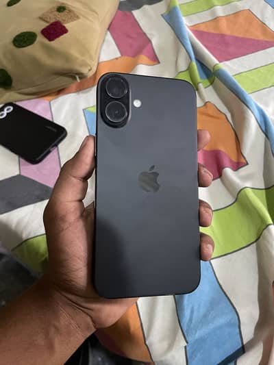 Apple iPhone 16 Plus