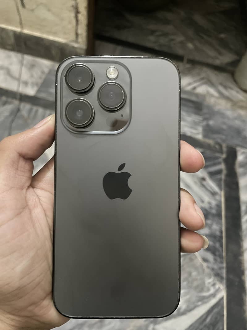 iPhone 14 Pro 2