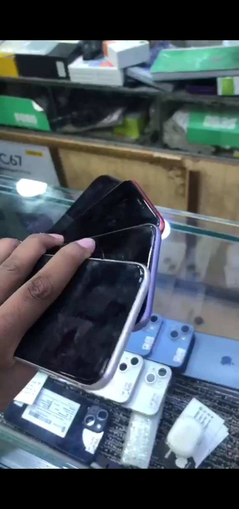 Apple iPhone 11 3