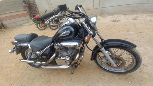 suzuki intruder 250cc V twin