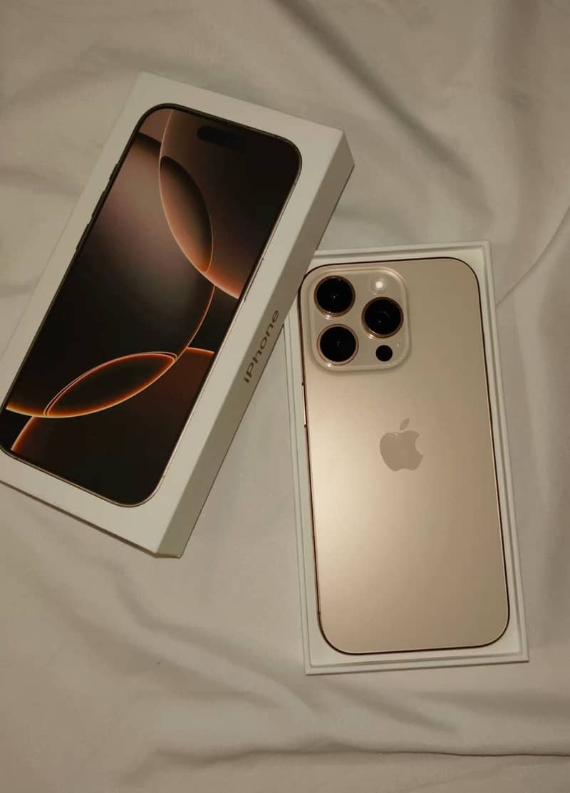 Apple iPhone 16 Pro 0