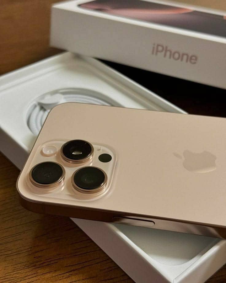 Apple iPhone 16 Pro 2