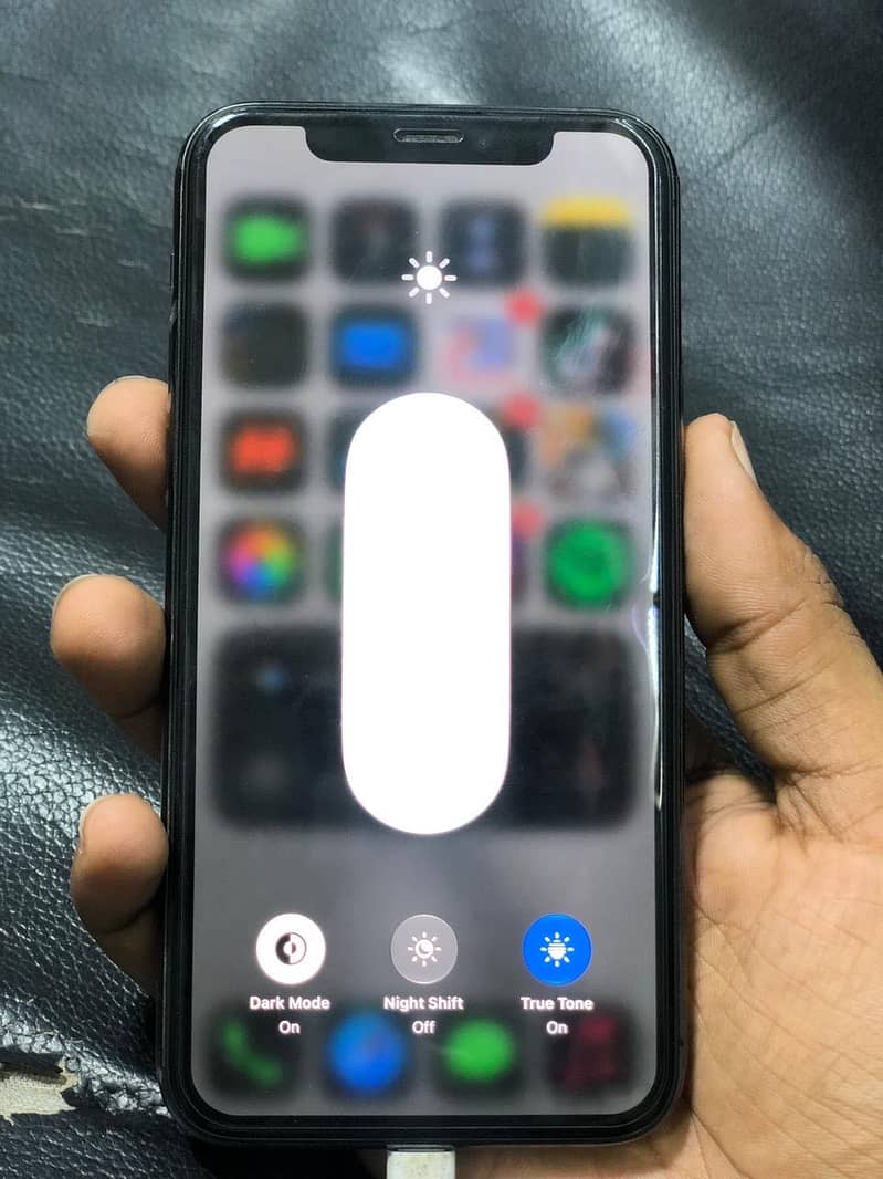Apple iPhone 11 Pro 2