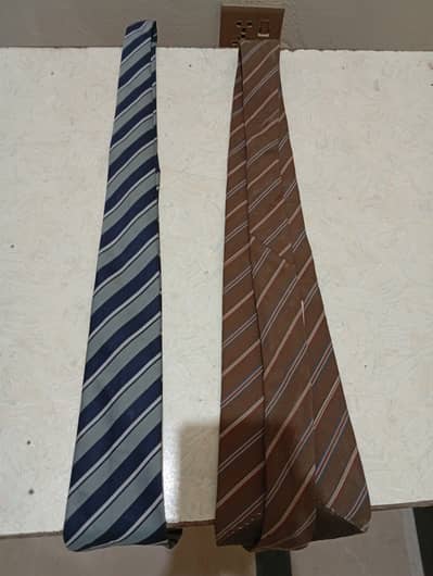 2 pcs Ties For Sale