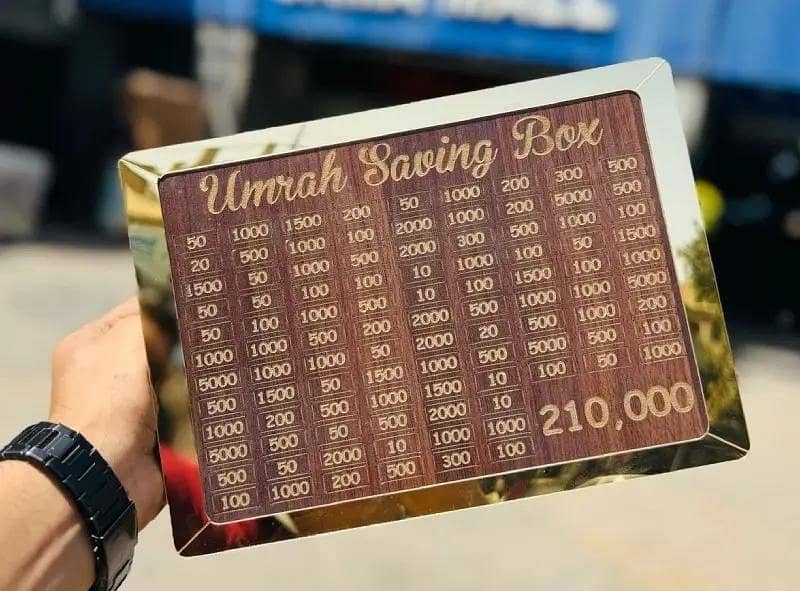 UMRAH SAVING BOX. . 1