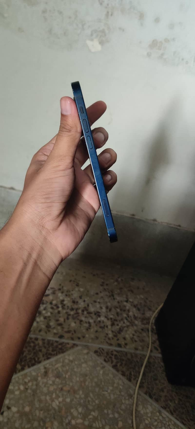 Apple iPhone 12 2