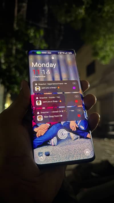 One Plus 8 Pro 8/128