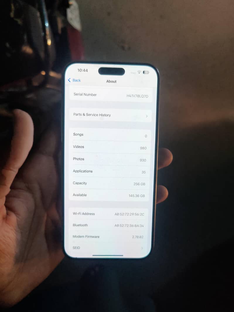Apple iPhone 15 Pro Max 4