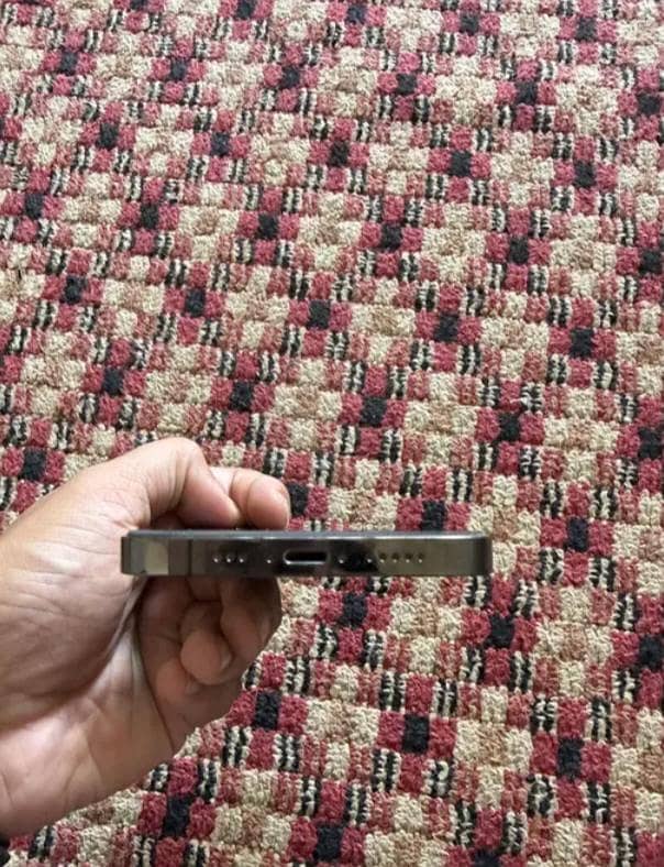 Apple iPhone 12 Pro 2