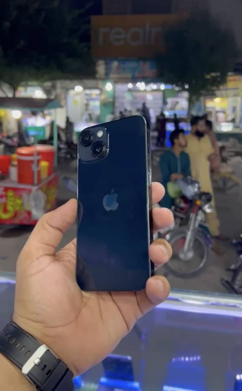 Apple iPhone 14 2
