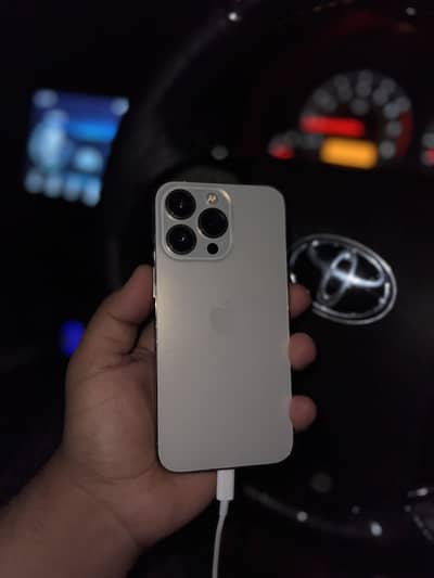 Apple iPhone 13 Pro