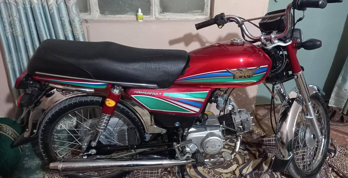 Ravi 2018 model. Zero meter condition. 8000 km driven. 5