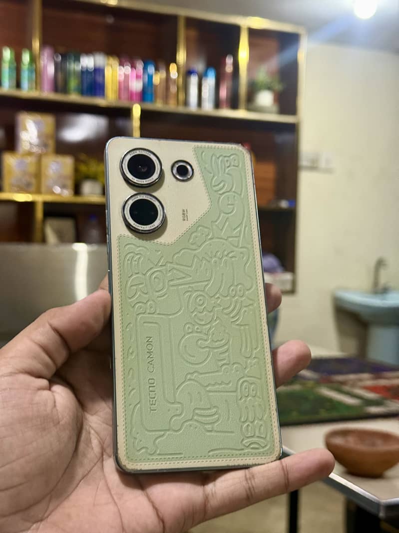 Tecno CAMON 20 Pro 3
