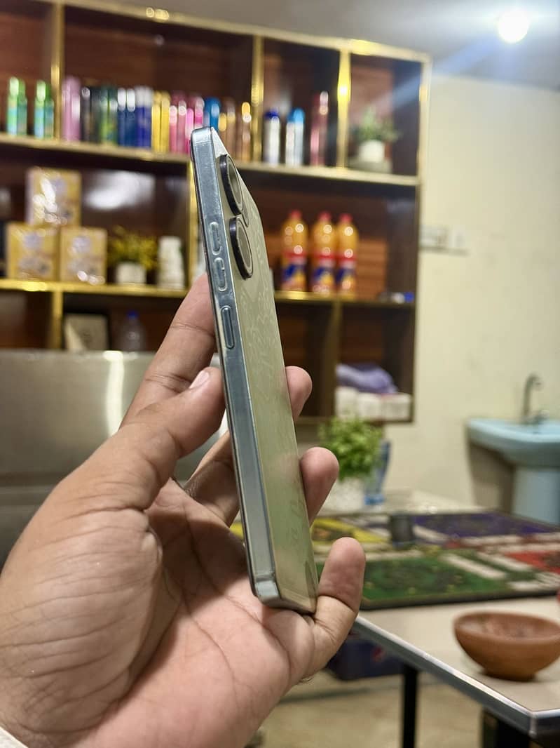 Tecno CAMON 20 Pro 5