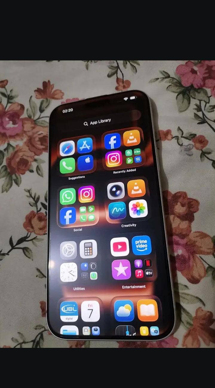 Apple iPhone 17 Pro Max 2