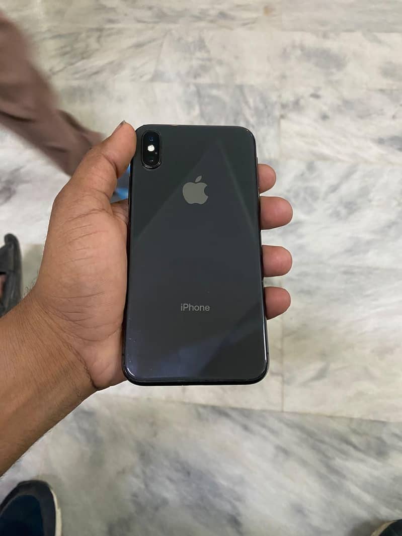 Apple iPhone X 6