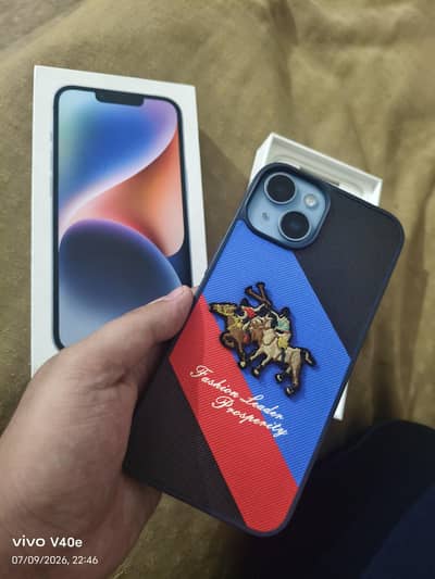 Apple iPhone 14 factory unlocked 256gb complete box