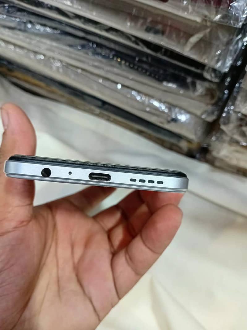 Infinix Note 12 2