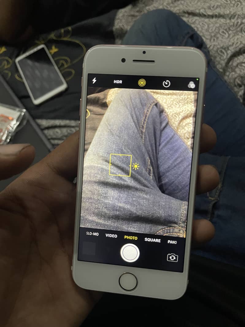 Apple iPhone 7 0