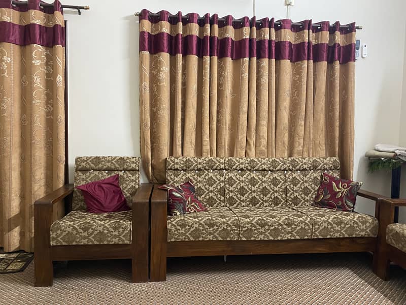 Used Sofa Set 1