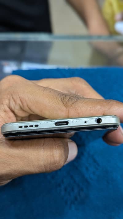 Vivo Y33T