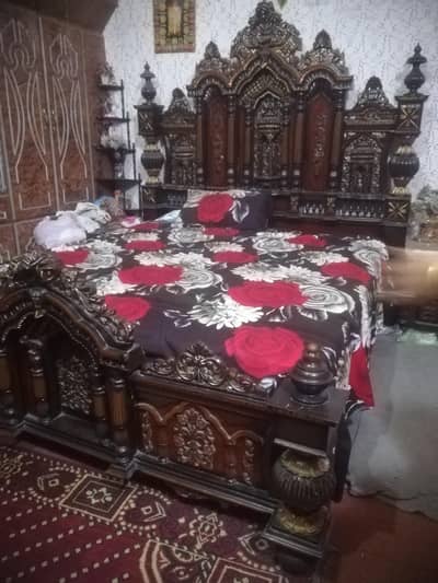 King bed for sale.