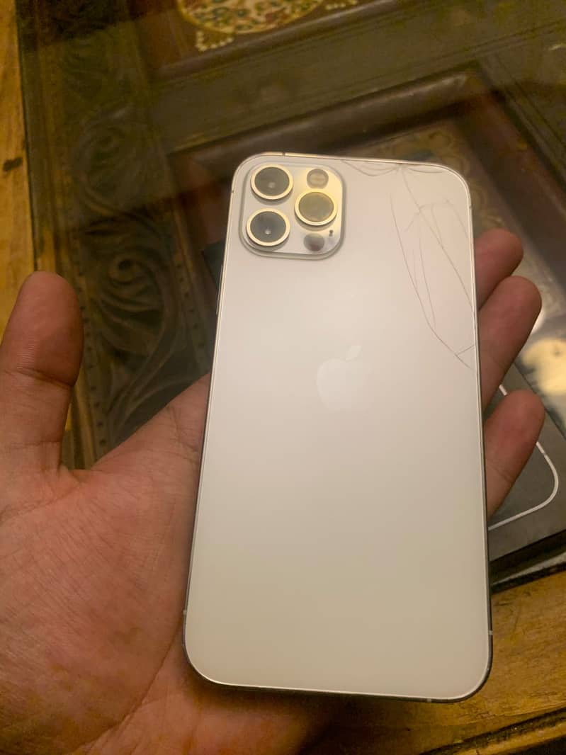 Apple iPhone 12 Pro 6