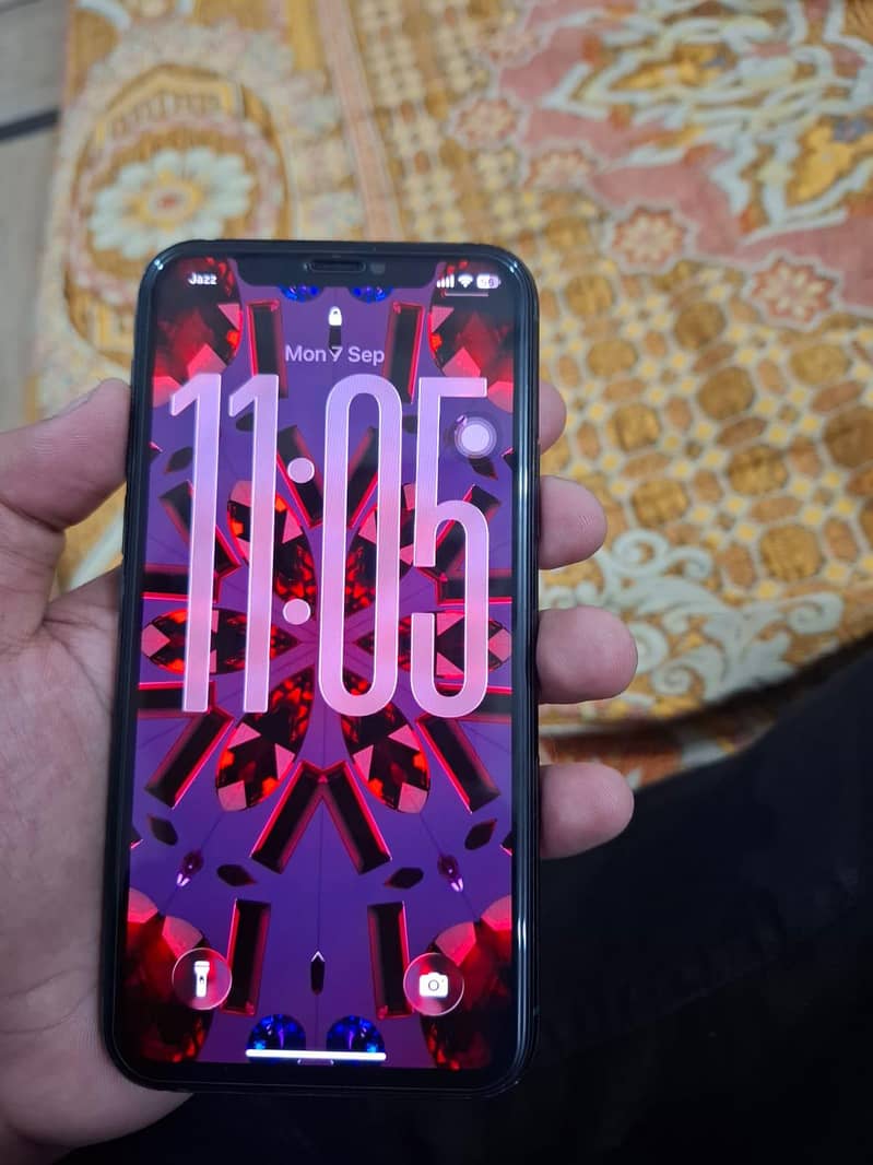 Apple iPhone 11 Pro 0