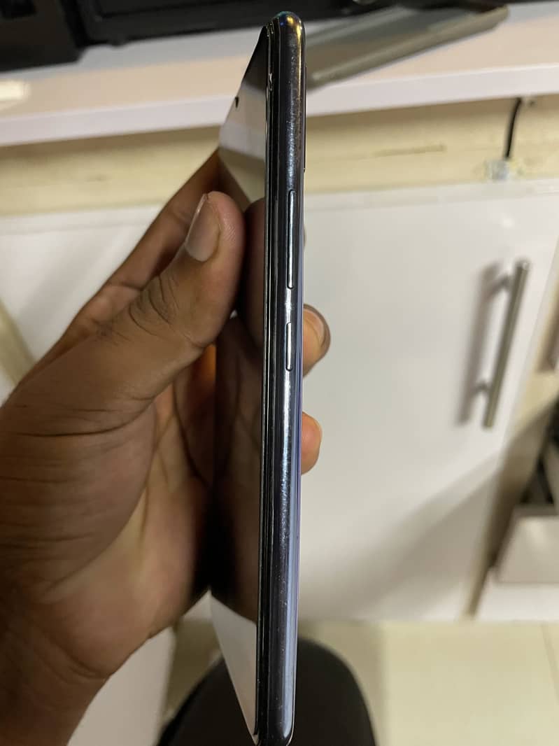 Vivo V21e 3