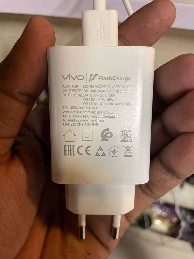 Vivo V21e 5