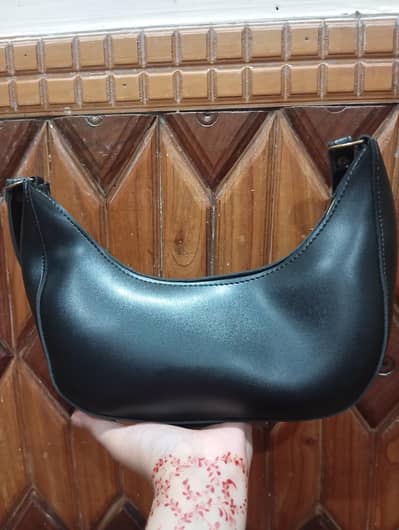 trendy half moon bag