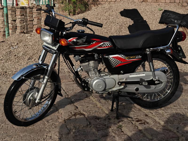 CG125 0