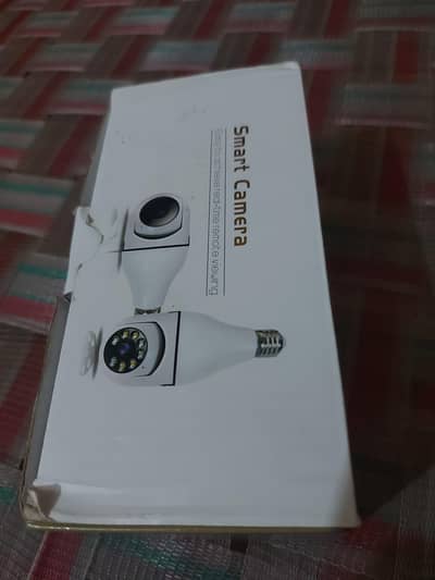 E27 Bulb Holder PTZ Wi-Fi Smart Security Camera