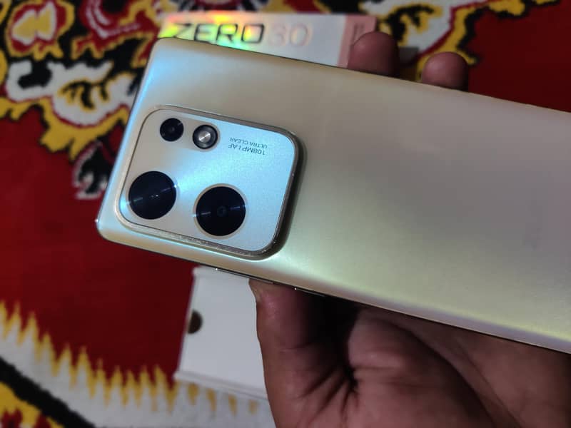Infinix Zero 30 1