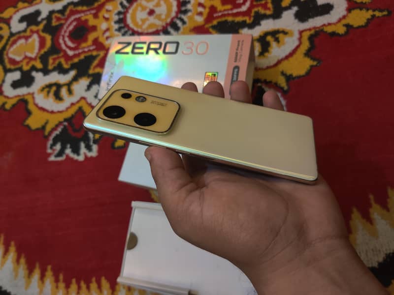 Infinix Zero 30 3