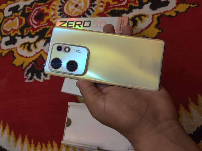Infinix Zero 30 6