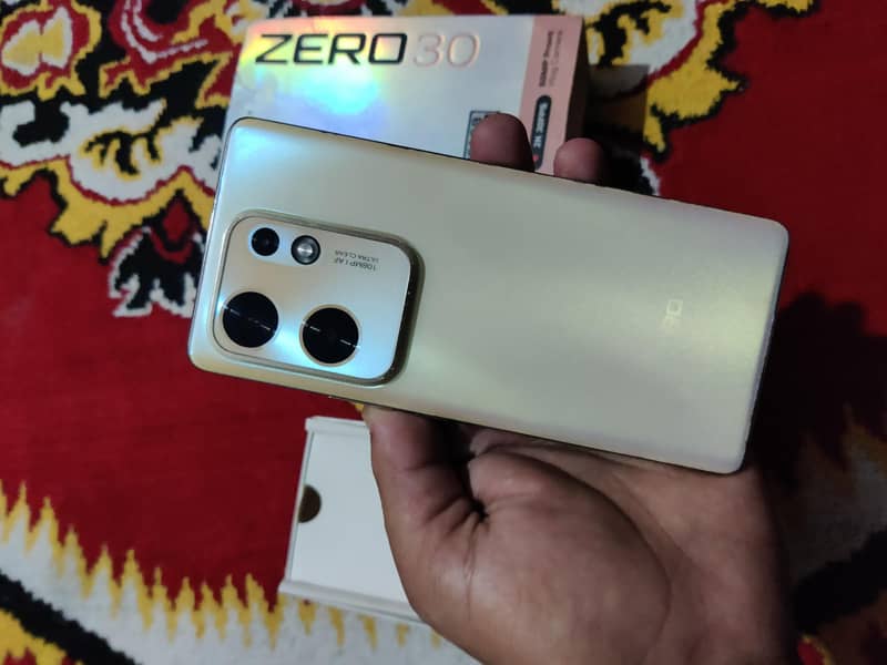 Infinix Zero 30 7