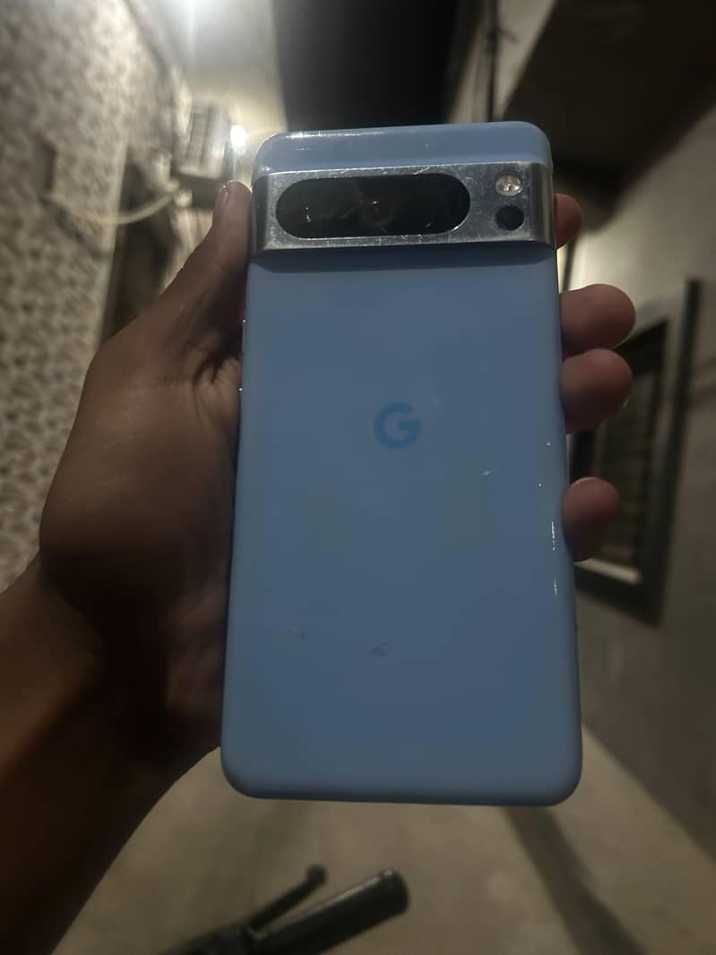 Google Pixel 8 Pro 3