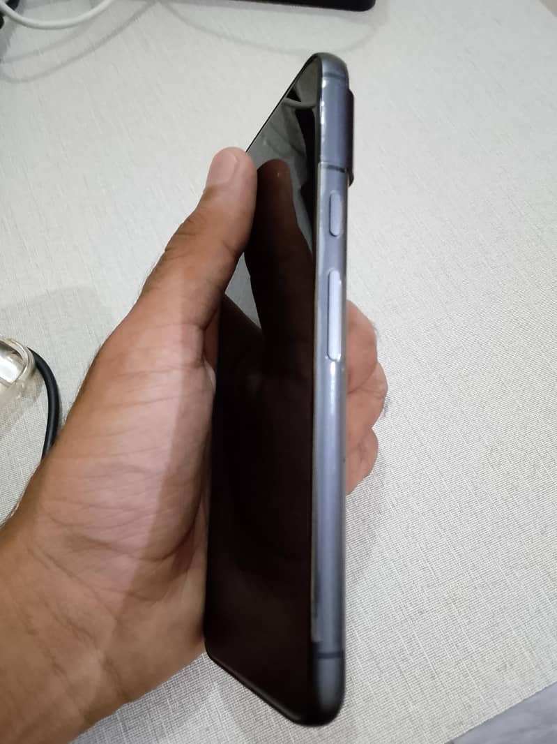 Google Pixel 8 3