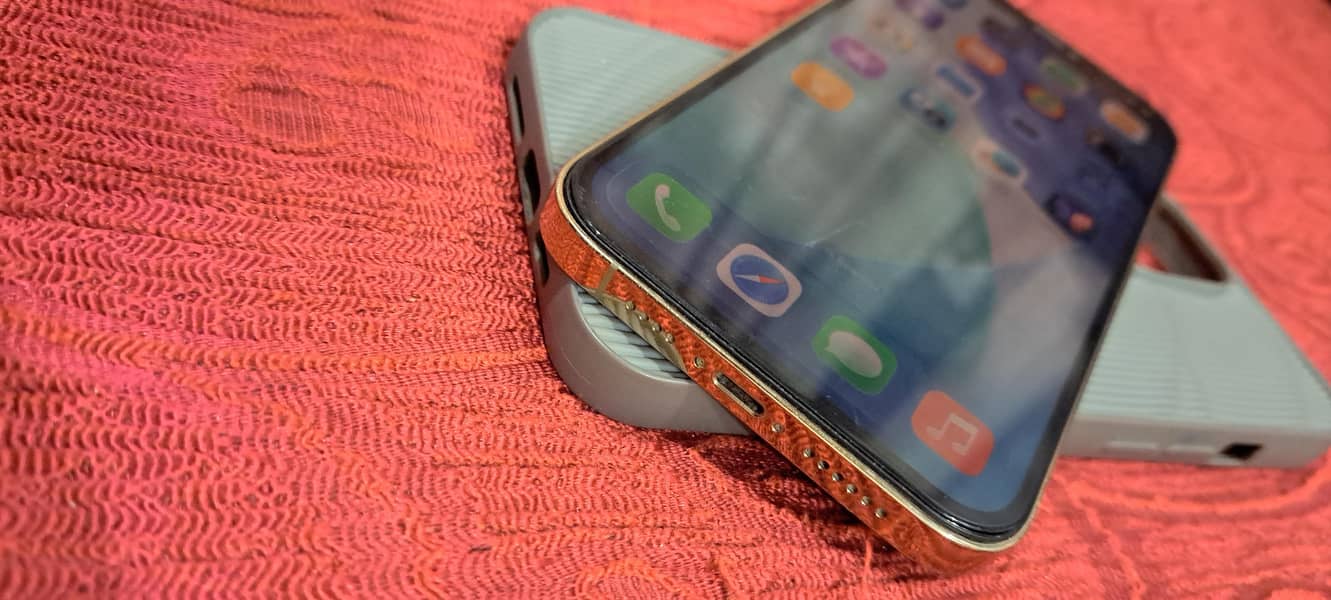 Apple iPhone 12 Pro Max 3