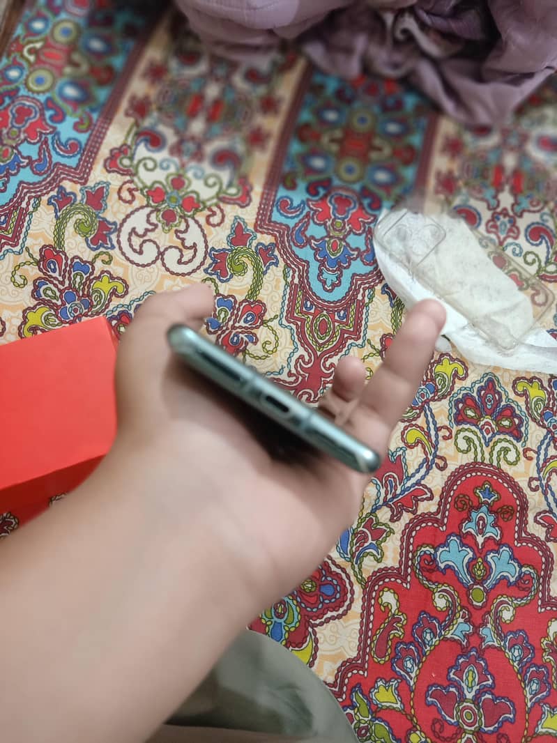 One Plus 10 Pro 5