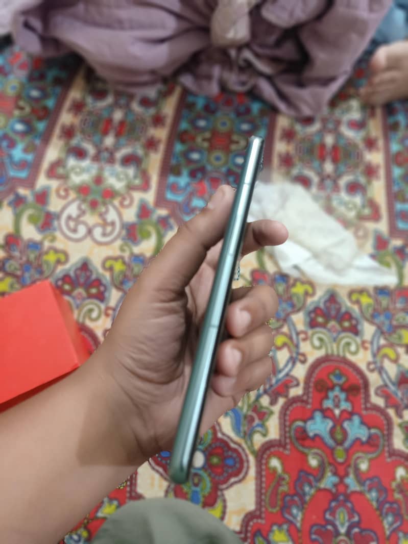 One Plus 10 Pro 9