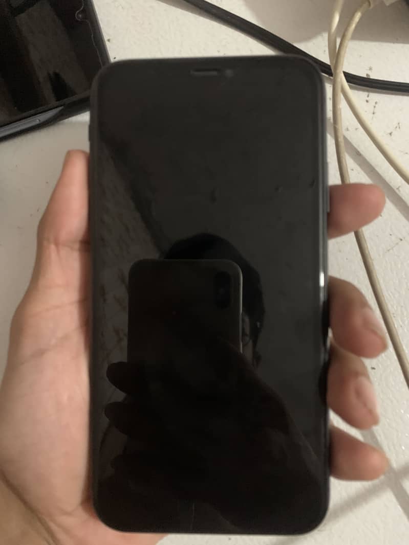 Apple iPhone 11 6