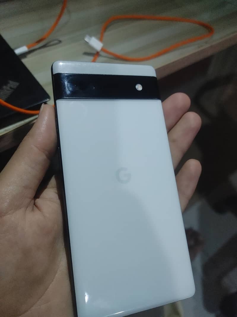 Google Pixel 6a 1