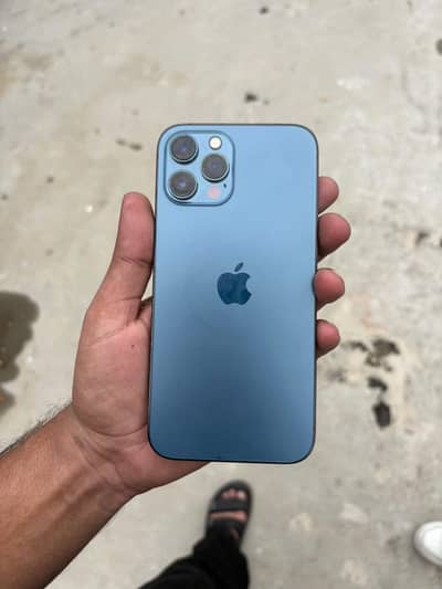 Iphone 12 pro max in mint condition