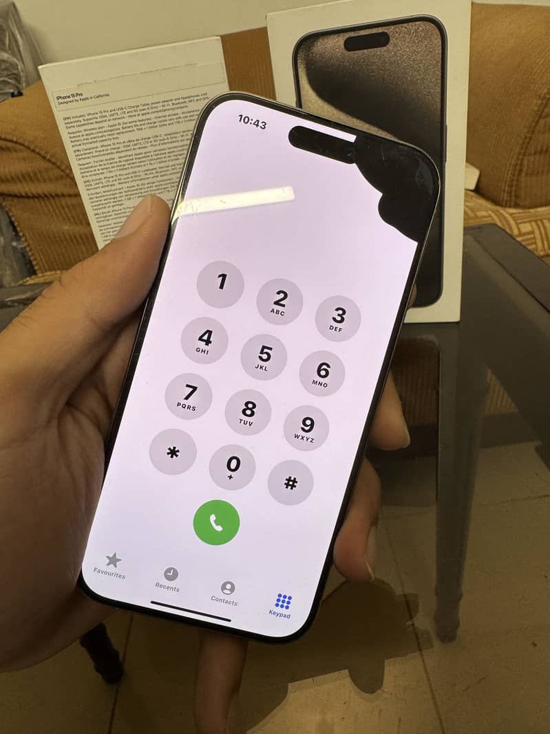 Apple iPhone 15 Pro 4