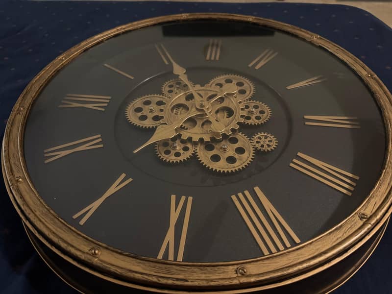 wall clock 3