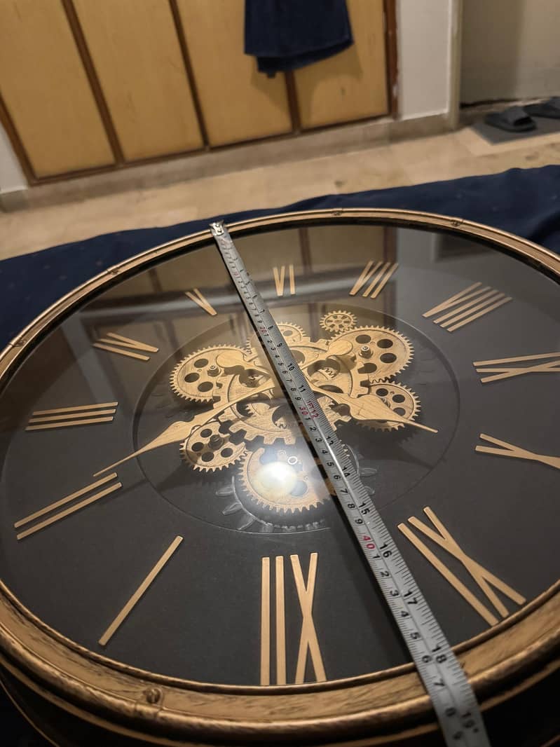 wall clock 5