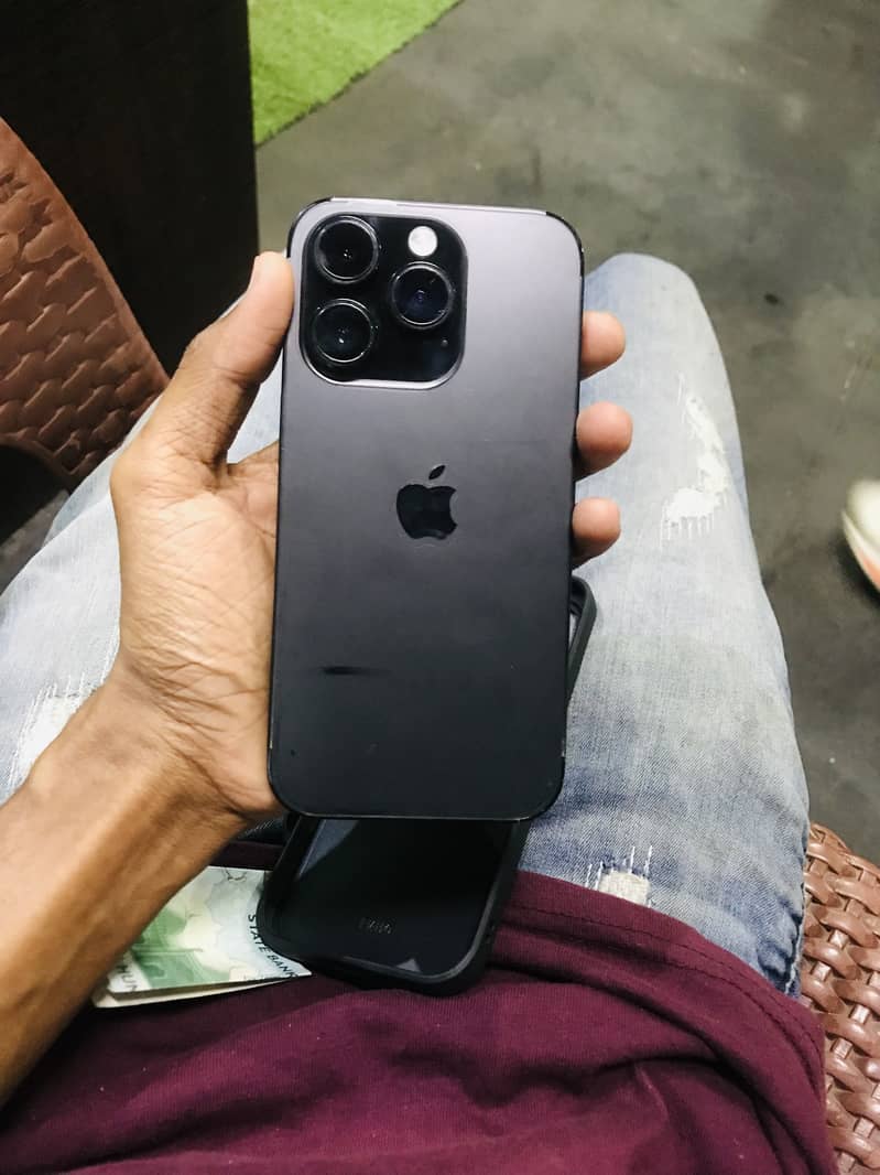 iphone 14 pro 1